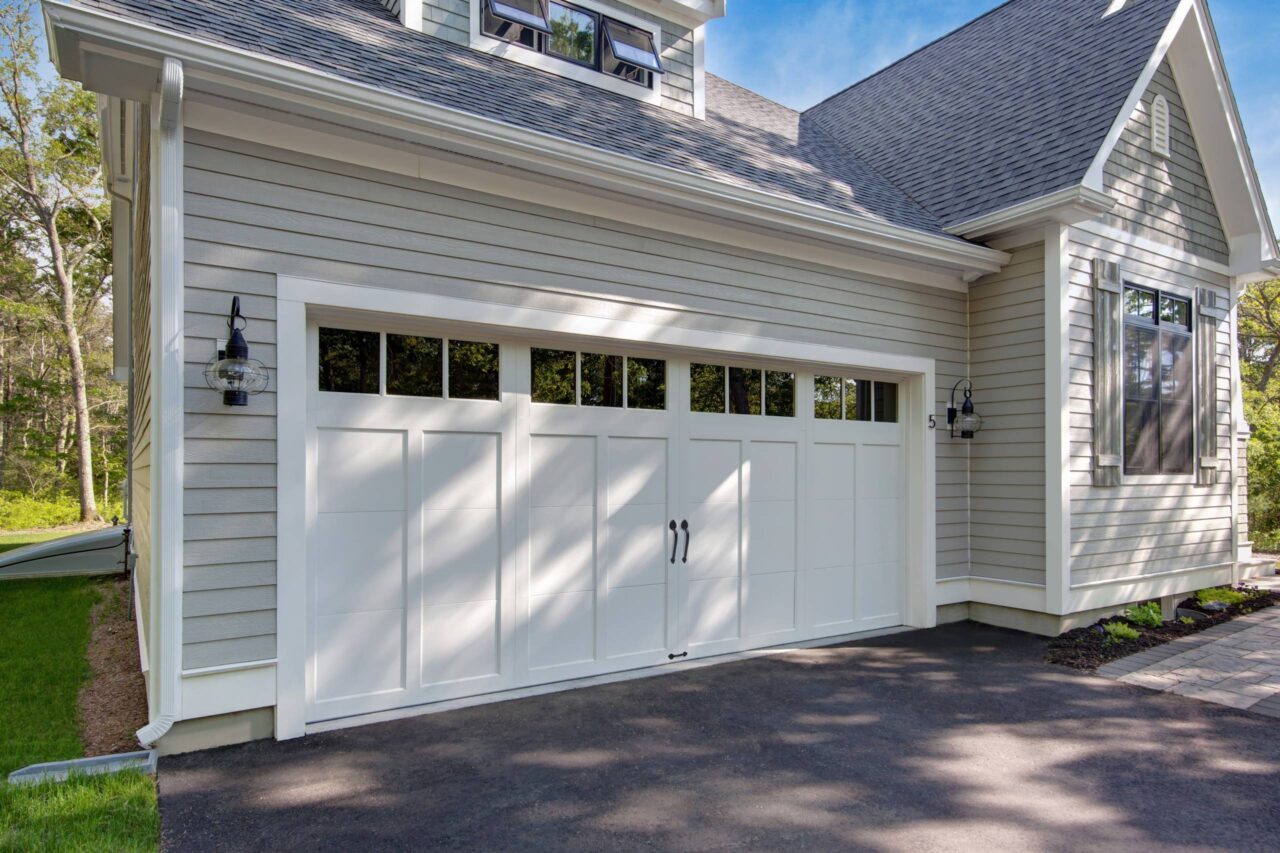 overlay style garage door
